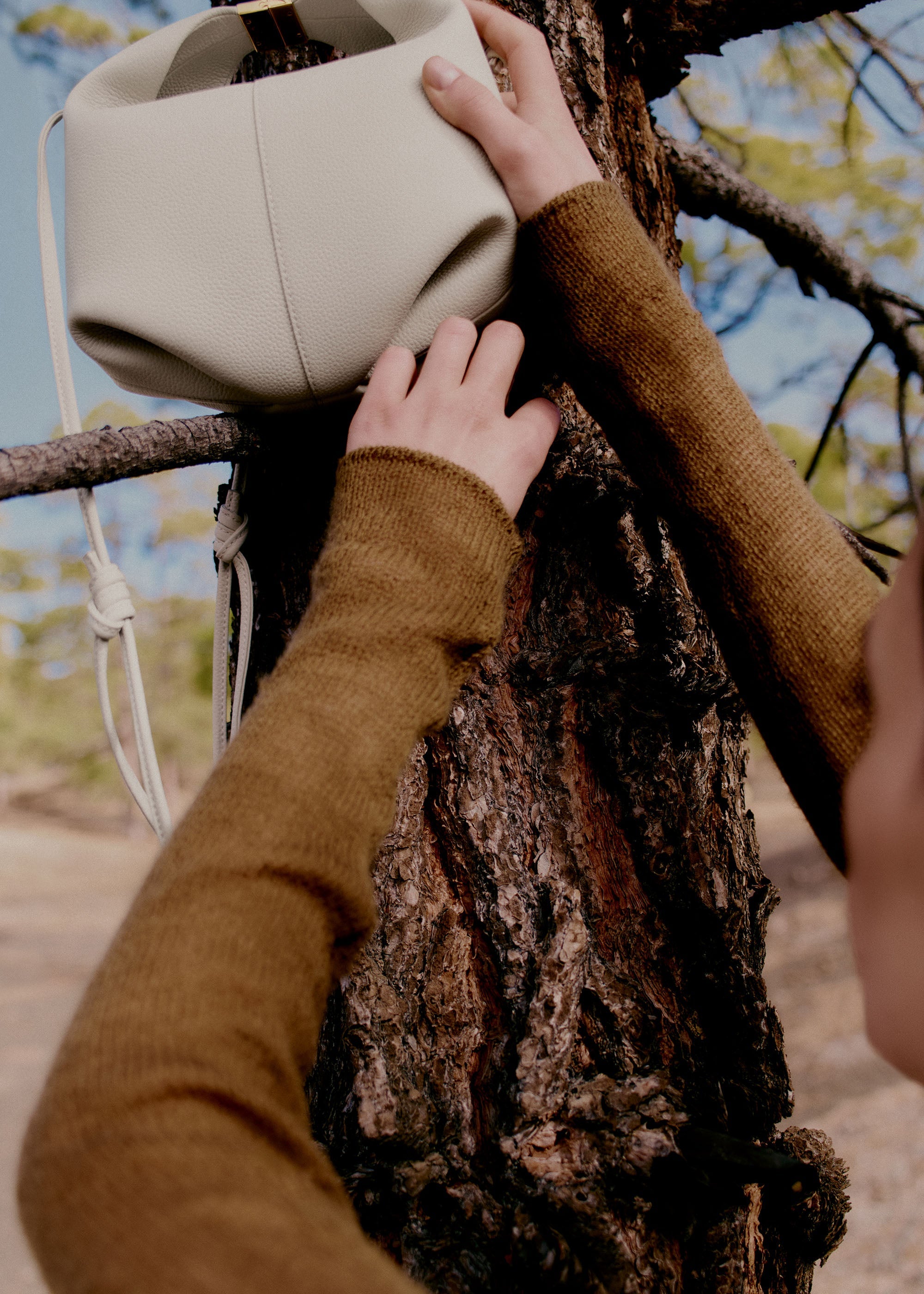 Béri - Textured Chalk